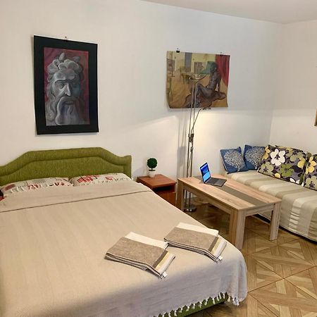 Axenia Hotel Утьеха Экстерьер фото